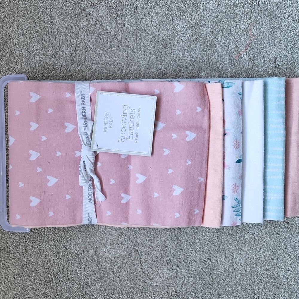 NWT Modern Baby Receiving Blankets